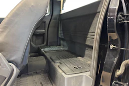 musta Ford Ranger 2013 kuva 11.