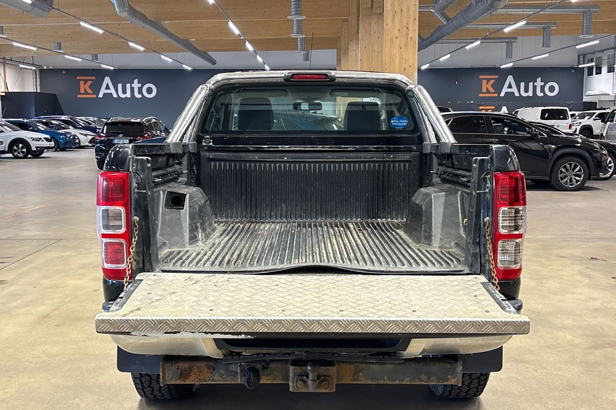 musta Ford Ranger 2013 kuva 23.