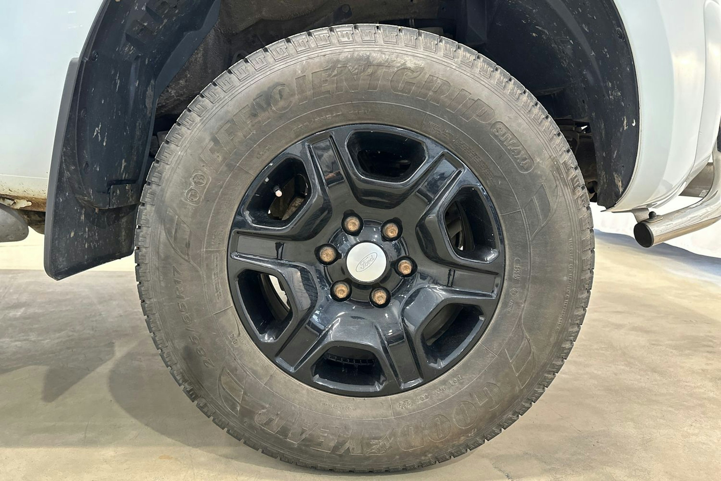 valkoinen Ford Ranger 2013 kuva 14.