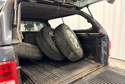 harmaa Ford Ranger 2013 kuva 26.