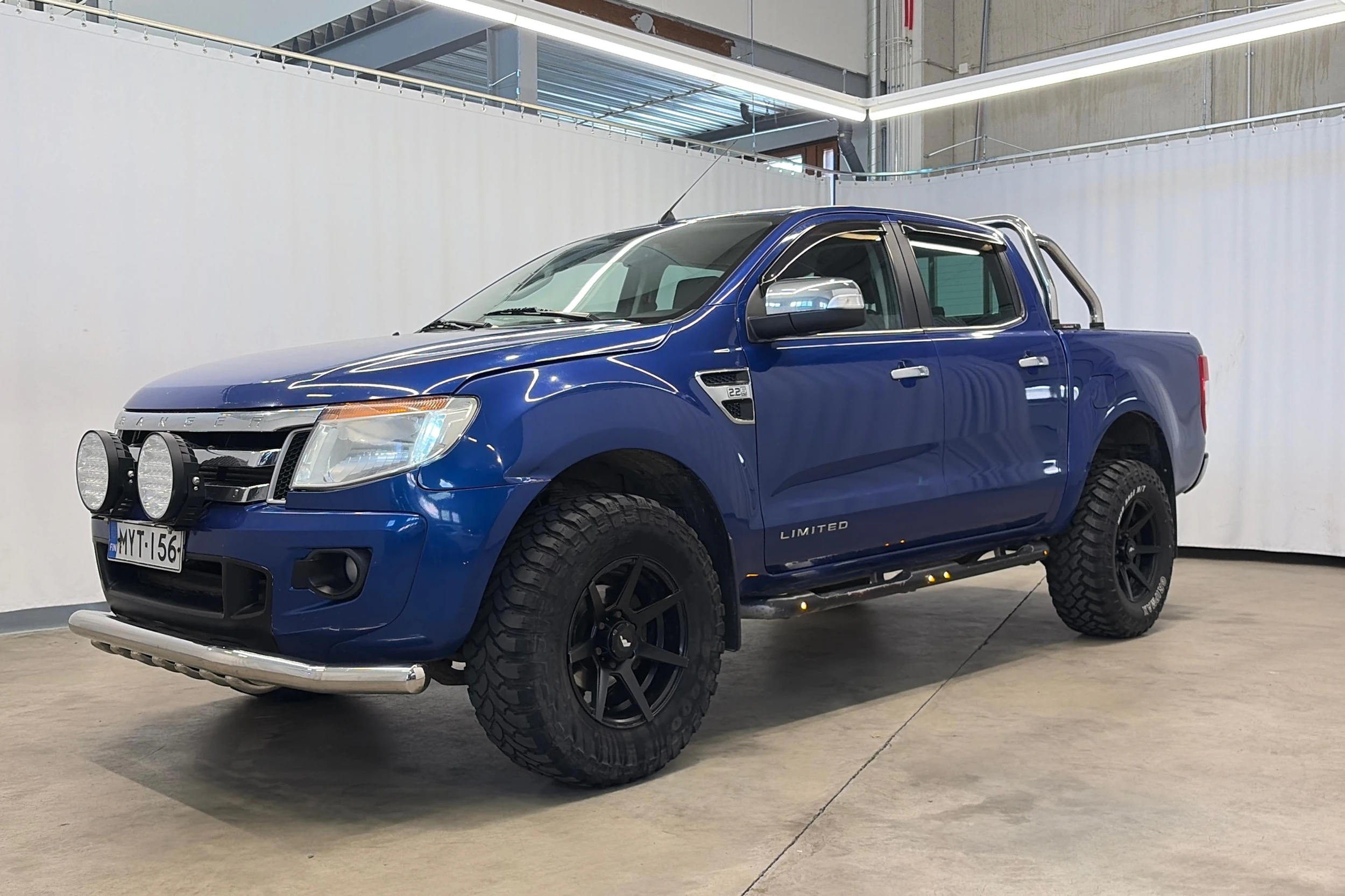 sininen Ford Ranger 2013 kuva 6.