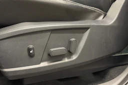 sininen Ford Ranger 2013 kuva 12.