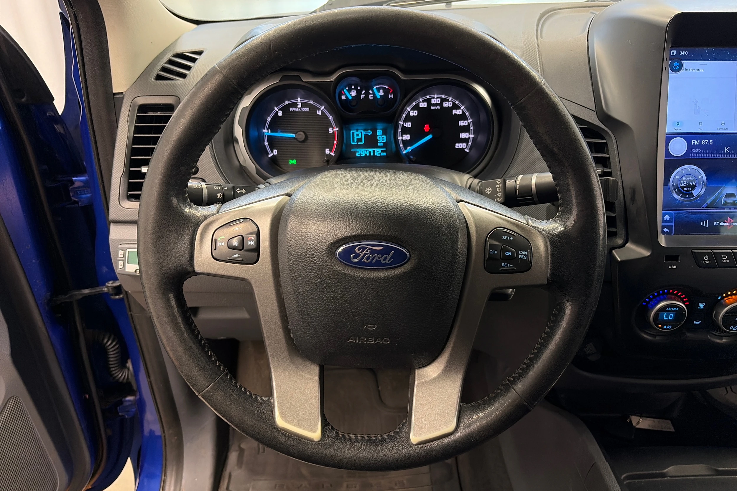 sininen Ford Ranger 2013 kuva 15.