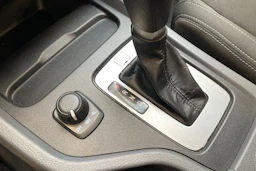 sininen Ford Ranger 2013 kuva 22.