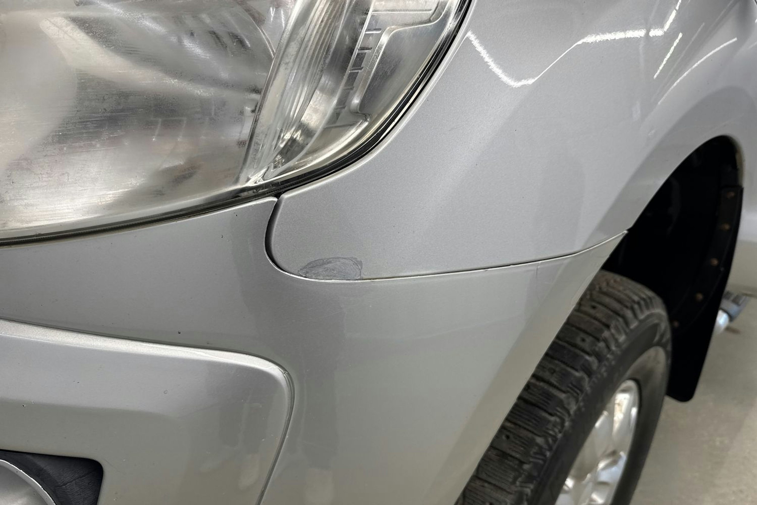 harmaa Ford Ranger 2013 kuva 27.