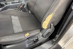 harmaa Ford Ranger 2013 kuva 33.