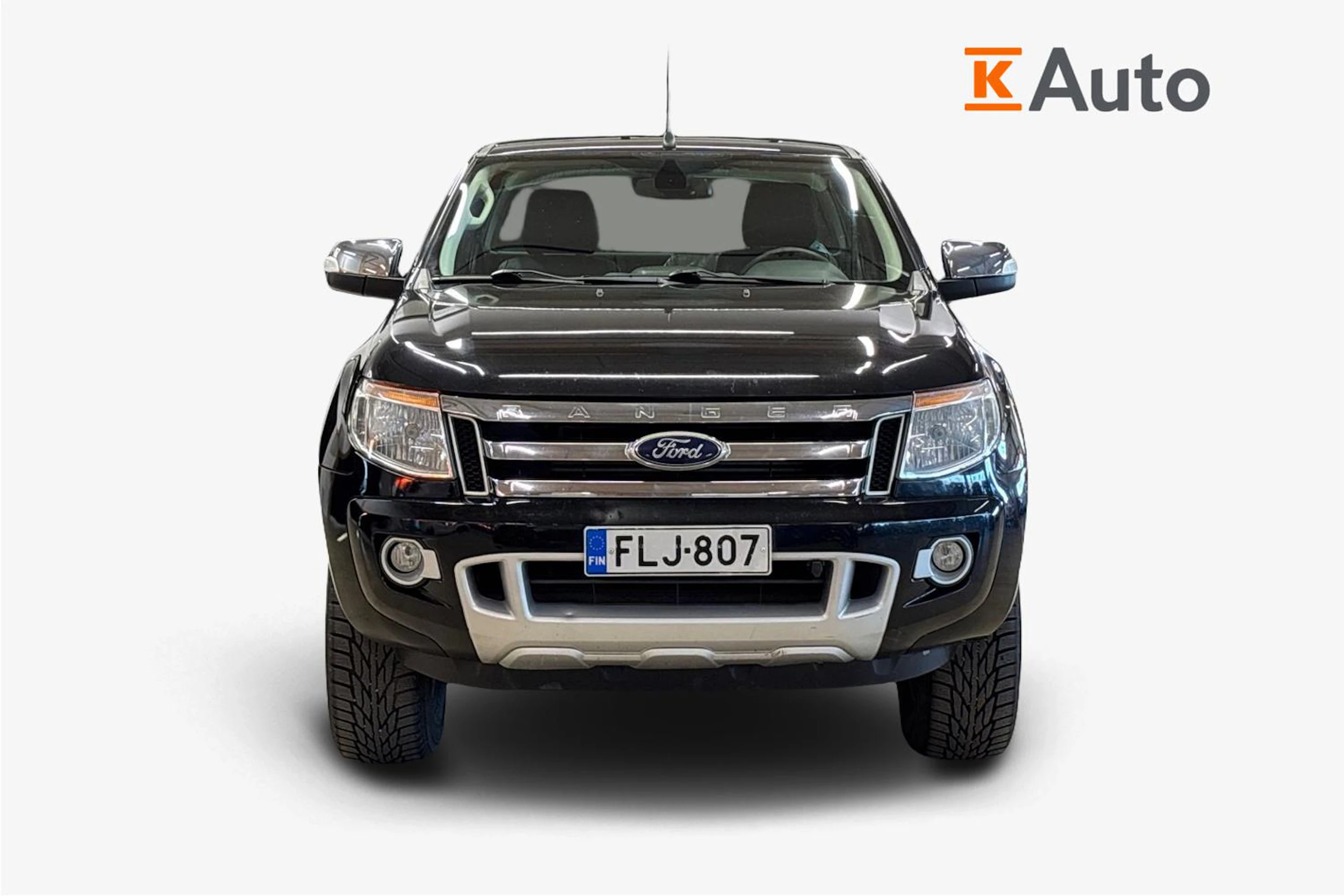 Musta Ford RANGER 2014 kuva 5.