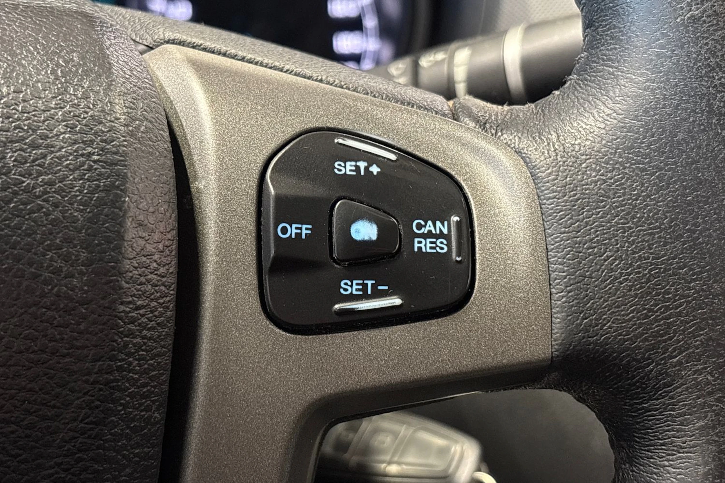 Musta Ford RANGER 2014 kuva 16.