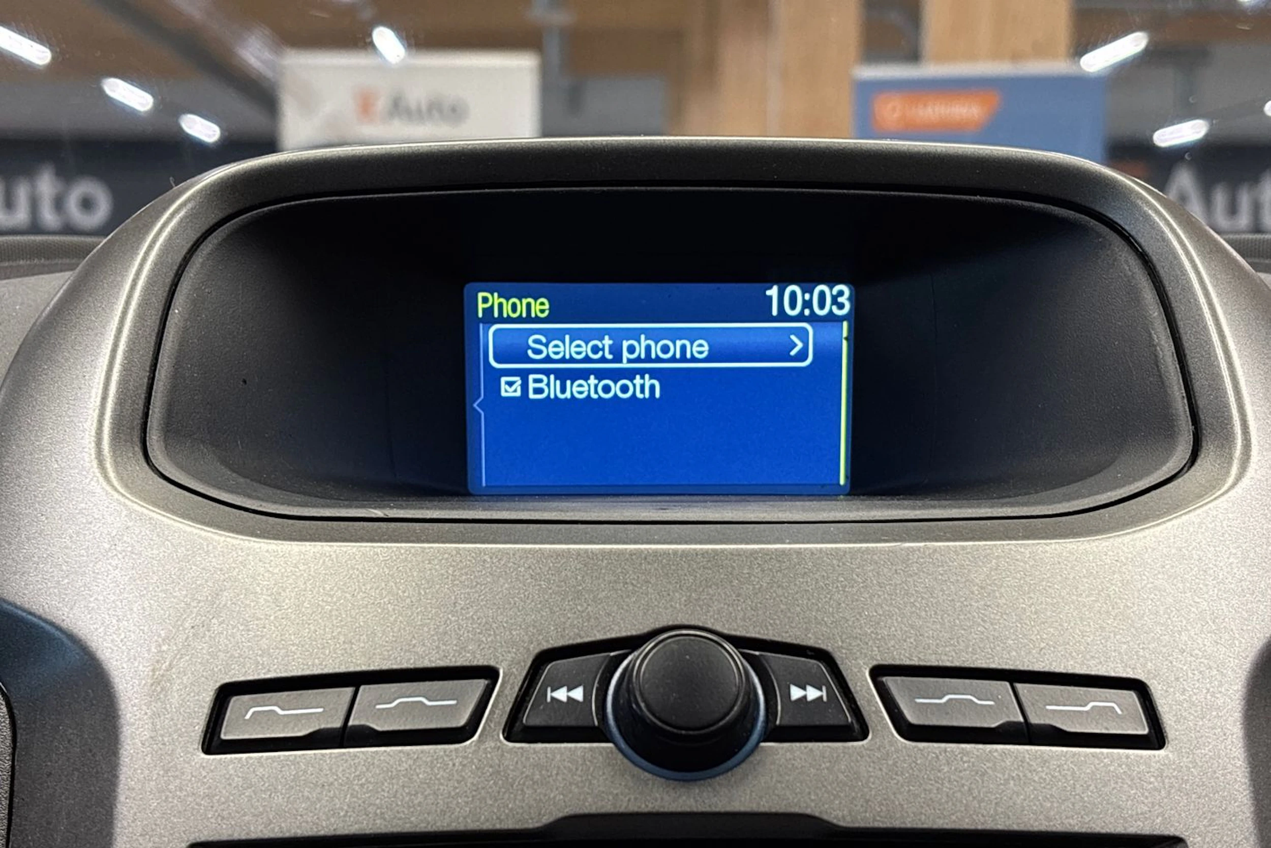 Musta Ford RANGER 2014 kuva 18.