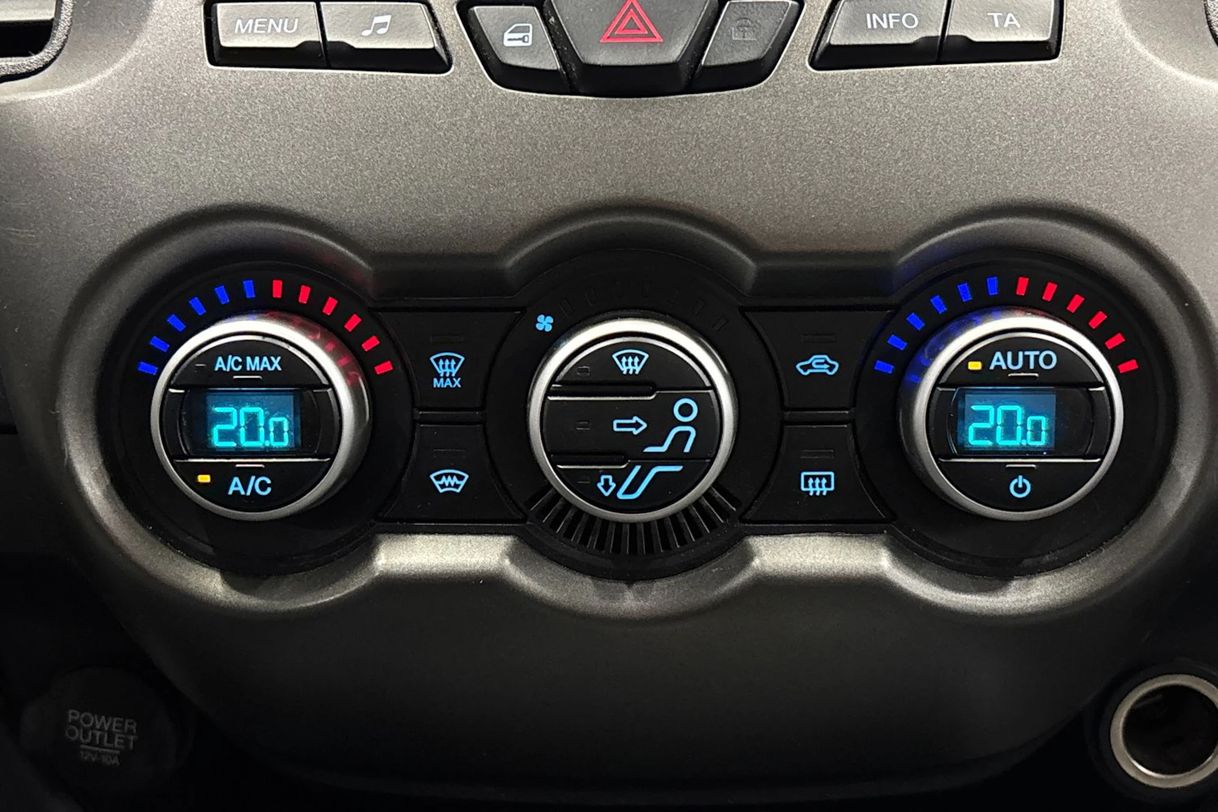 Musta Ford RANGER 2014 kuva 20.