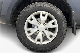 harmaa Ford Ranger 2014 kuva 12.