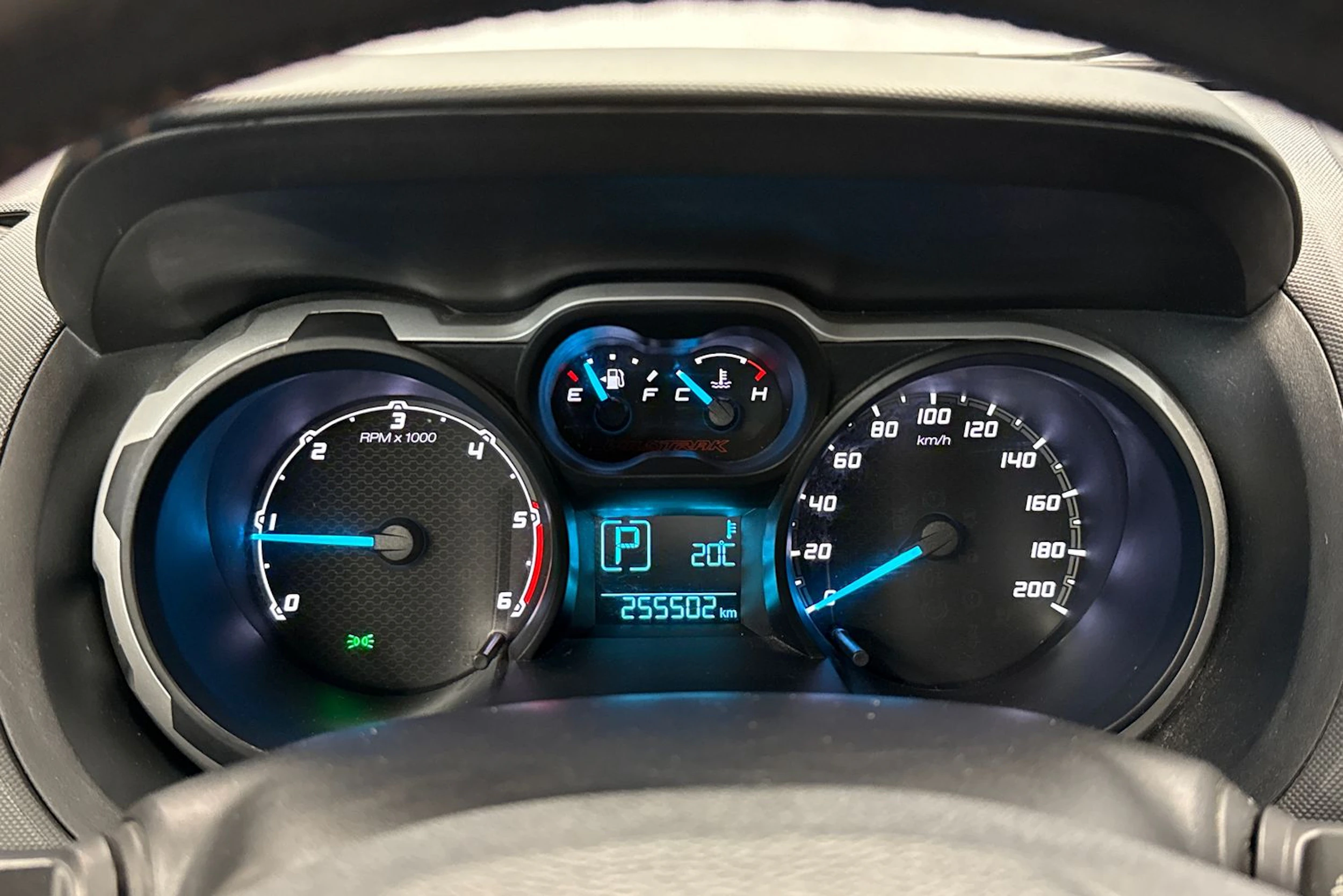 harmaa Ford Ranger 2014 kuva 17.