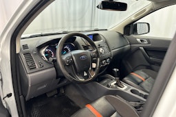 Valkoinen Ford RANGER 2014 kuva 6.