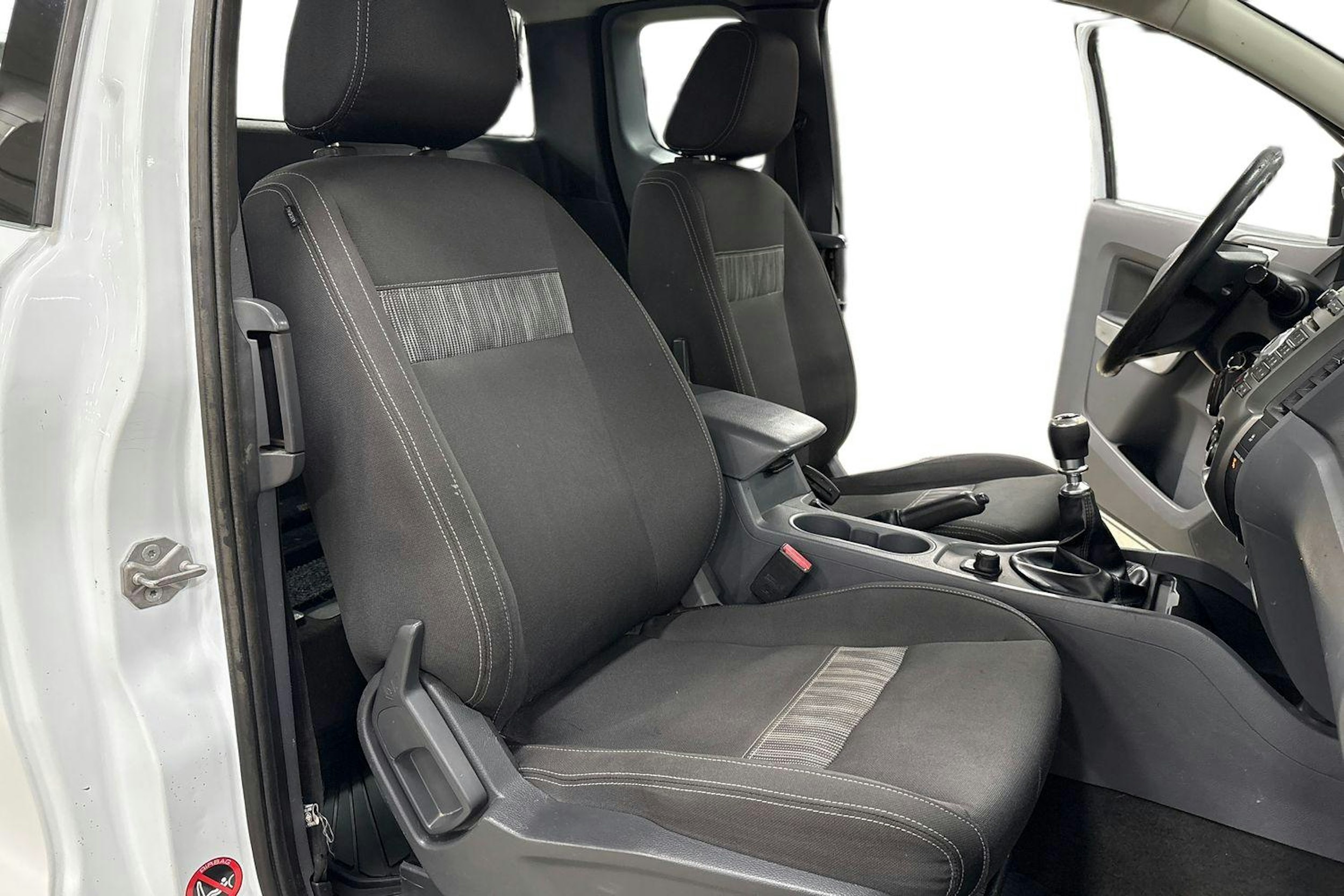 Valkoinen Ford RANGER 2014 kuva 10.