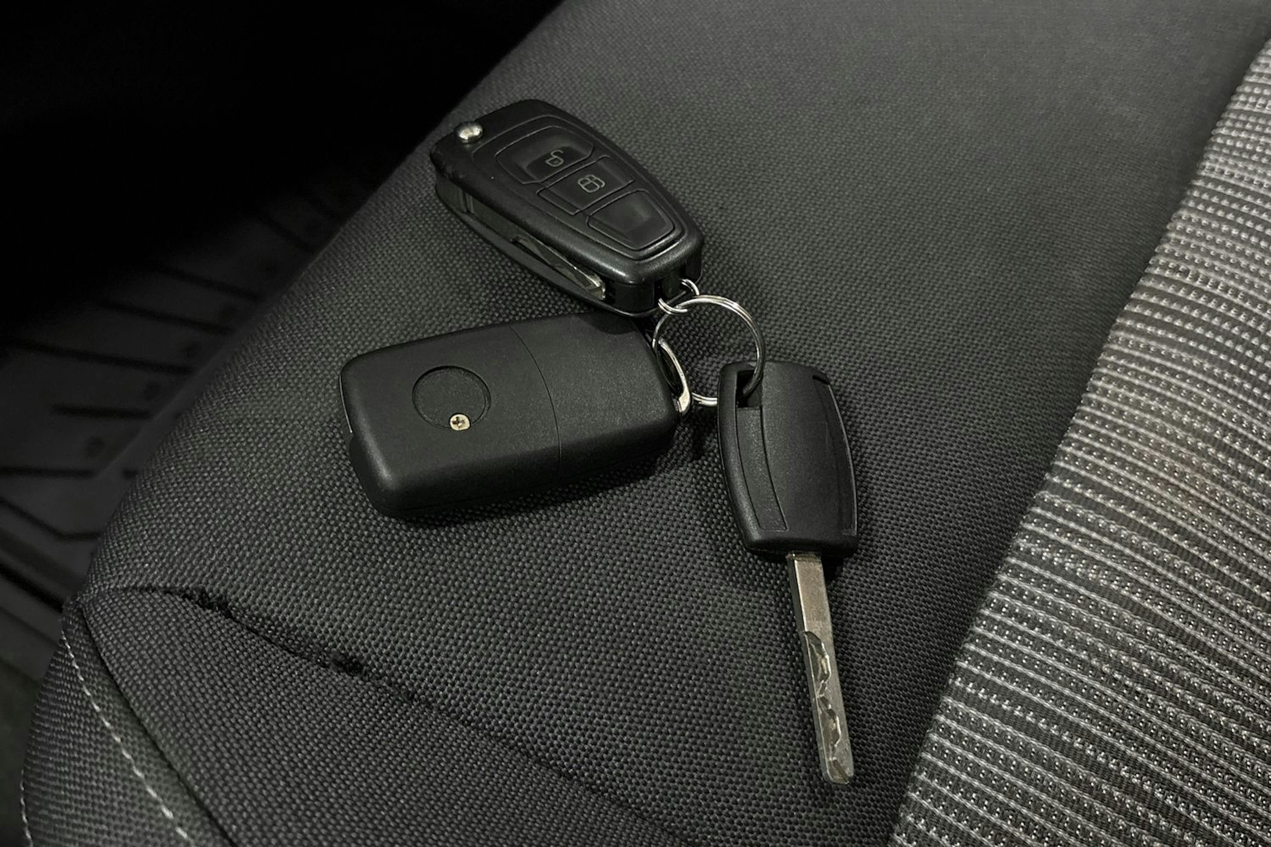 Valkoinen Ford RANGER 2014 kuva 17.