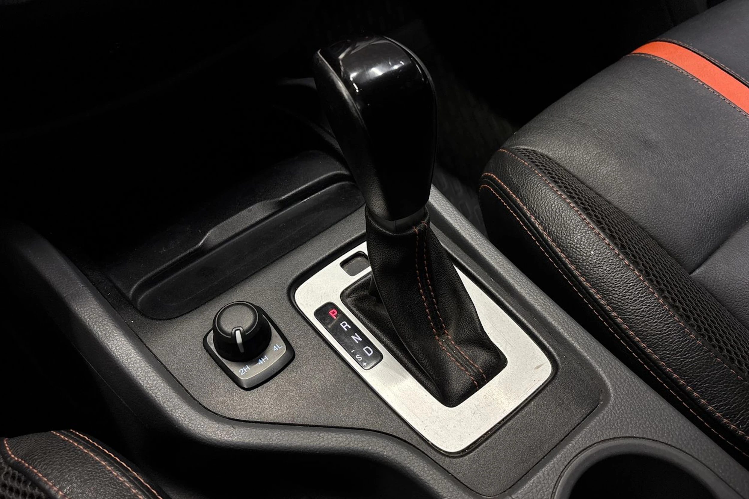 valkoinen Ford Ranger 2014 kuva 22.