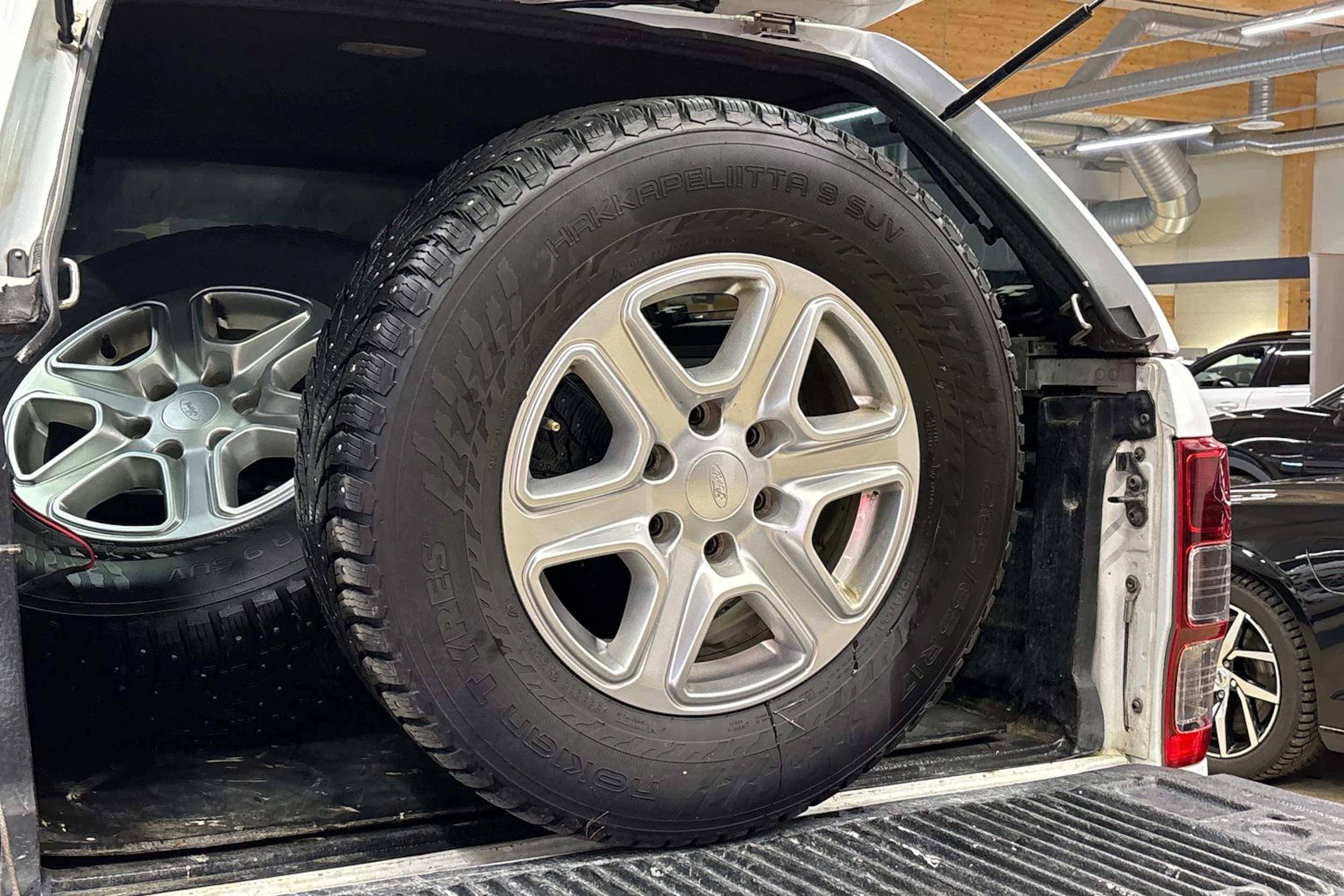 valkoinen Ford Ranger 2014 kuva 24.