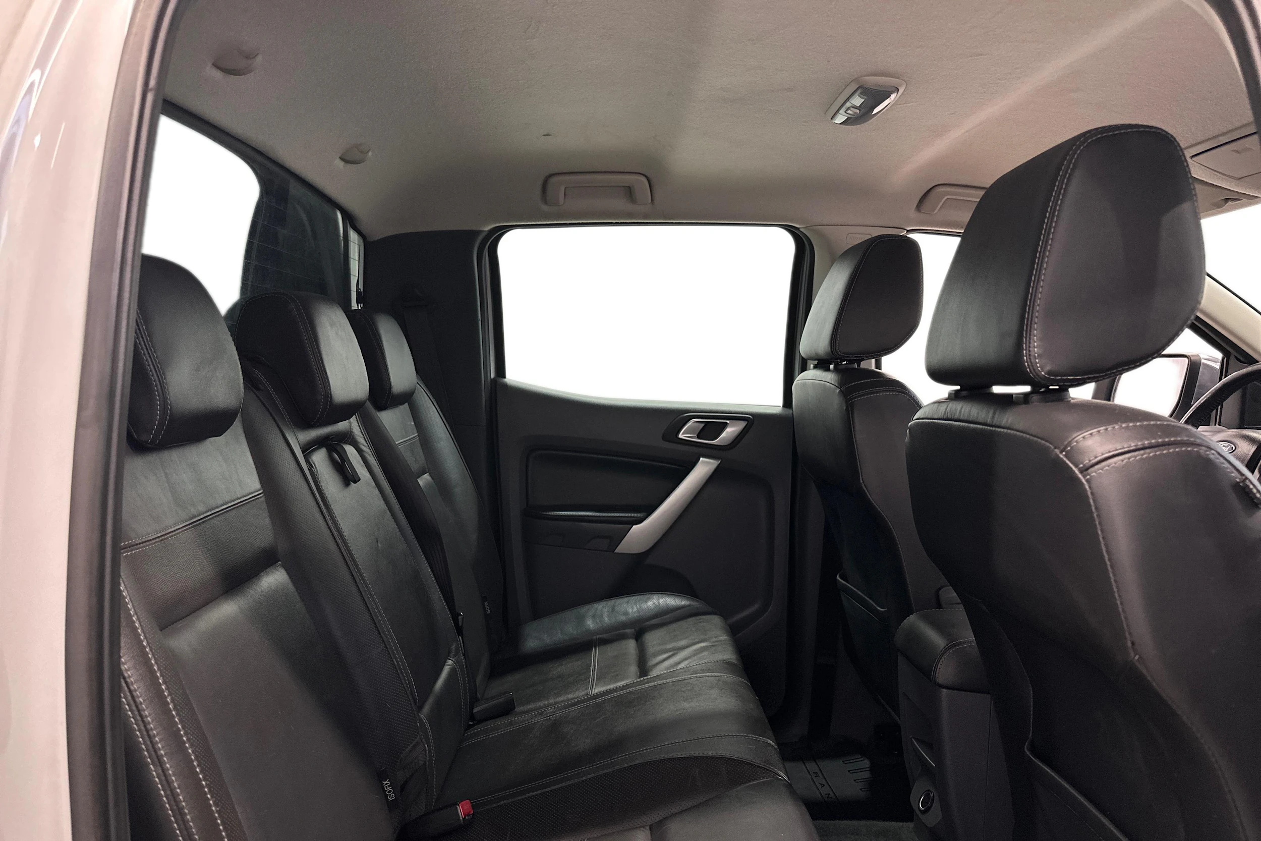 harmaa Ford Ranger 2015 kuva 9.