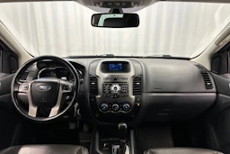 harmaa Ford Ranger 2015 kuva 11.