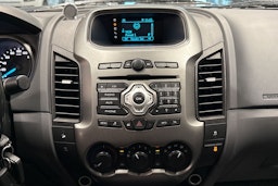 valkoinen Ford Ranger 2015 kuva 19.