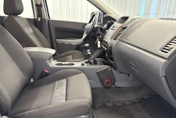 harmaa Ford Ranger 2015 kuva 13.