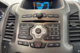 harmaa Ford Ranger 2015 kuva 21.