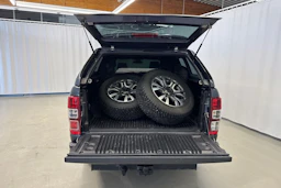harmaa Ford Ranger 2016 kuva 28.
