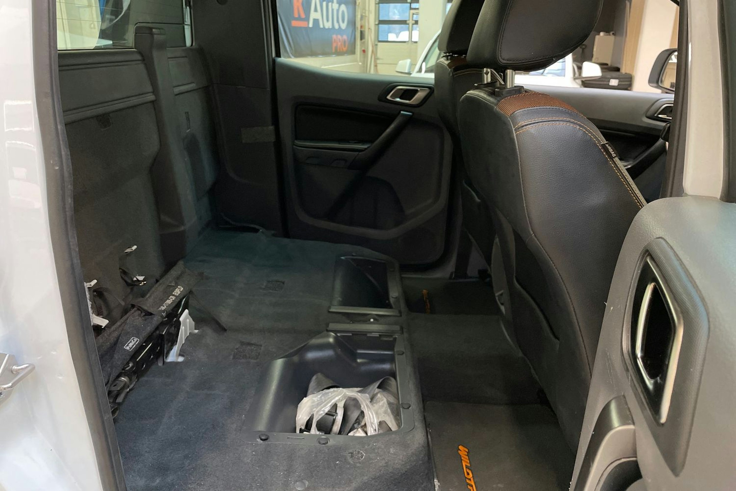 valkoinen Ford Ranger 2016 kuva 15.