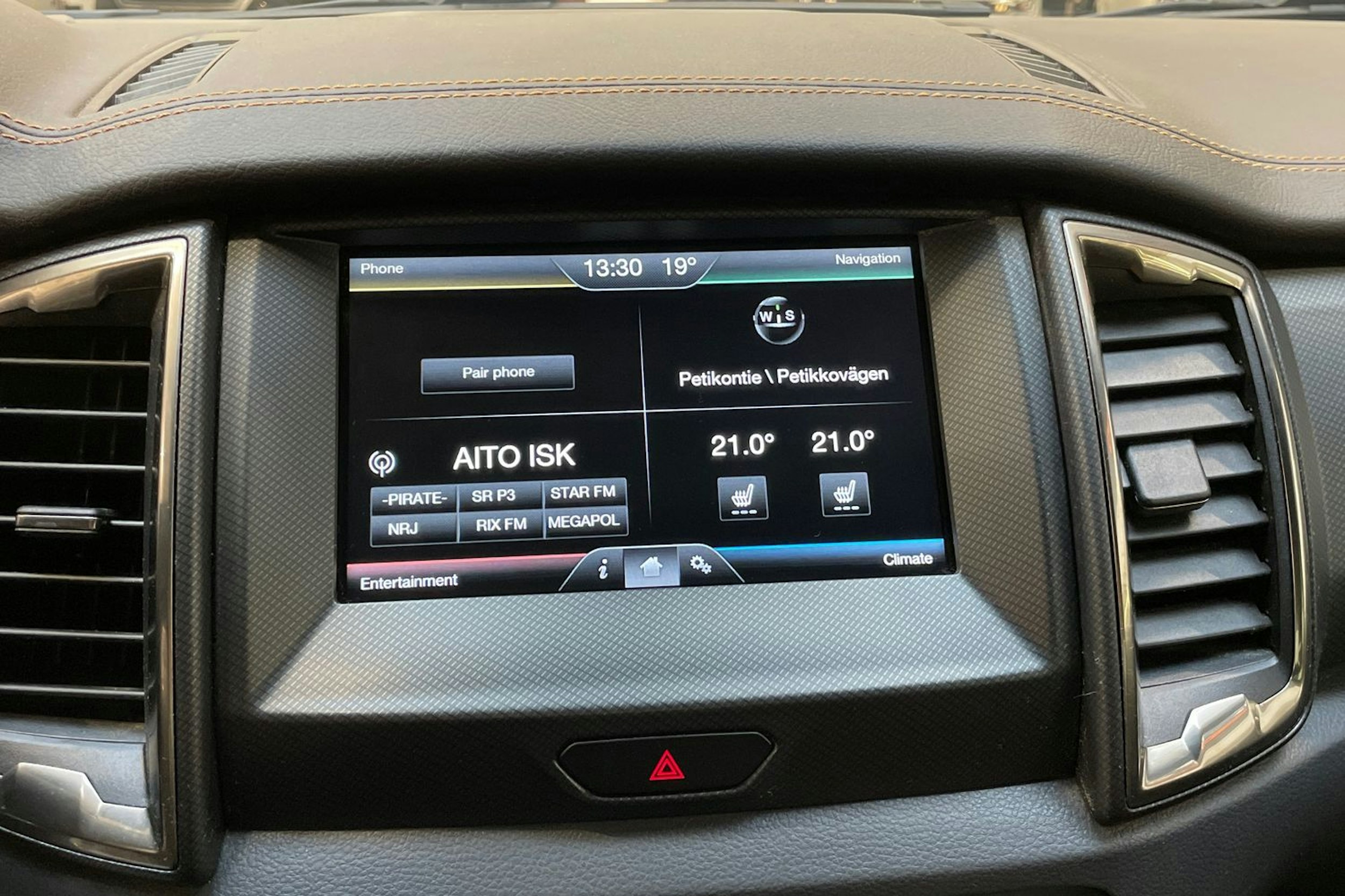 valkoinen Ford Ranger 2016 kuva 23.