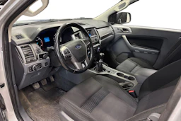 harmaa Ford Ranger 2016 kuva 8.