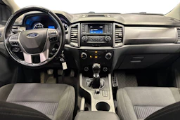 harmaa Ford Ranger 2016 kuva 9.