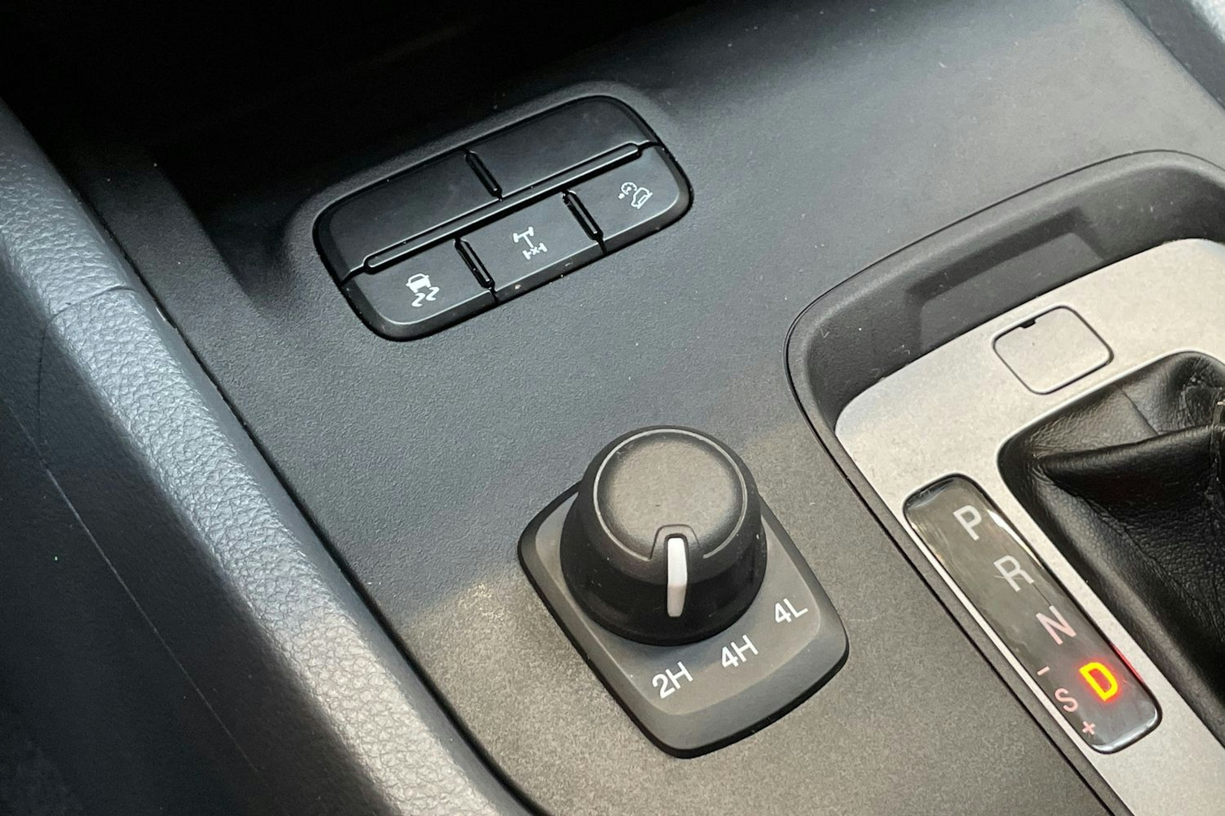 musta Ford Ranger 2016 kuva 23.