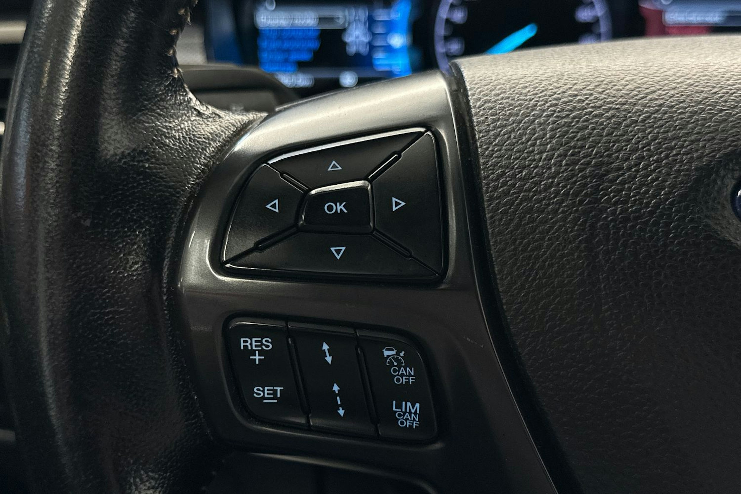 valkoinen Ford Ranger 2016 kuva 13.