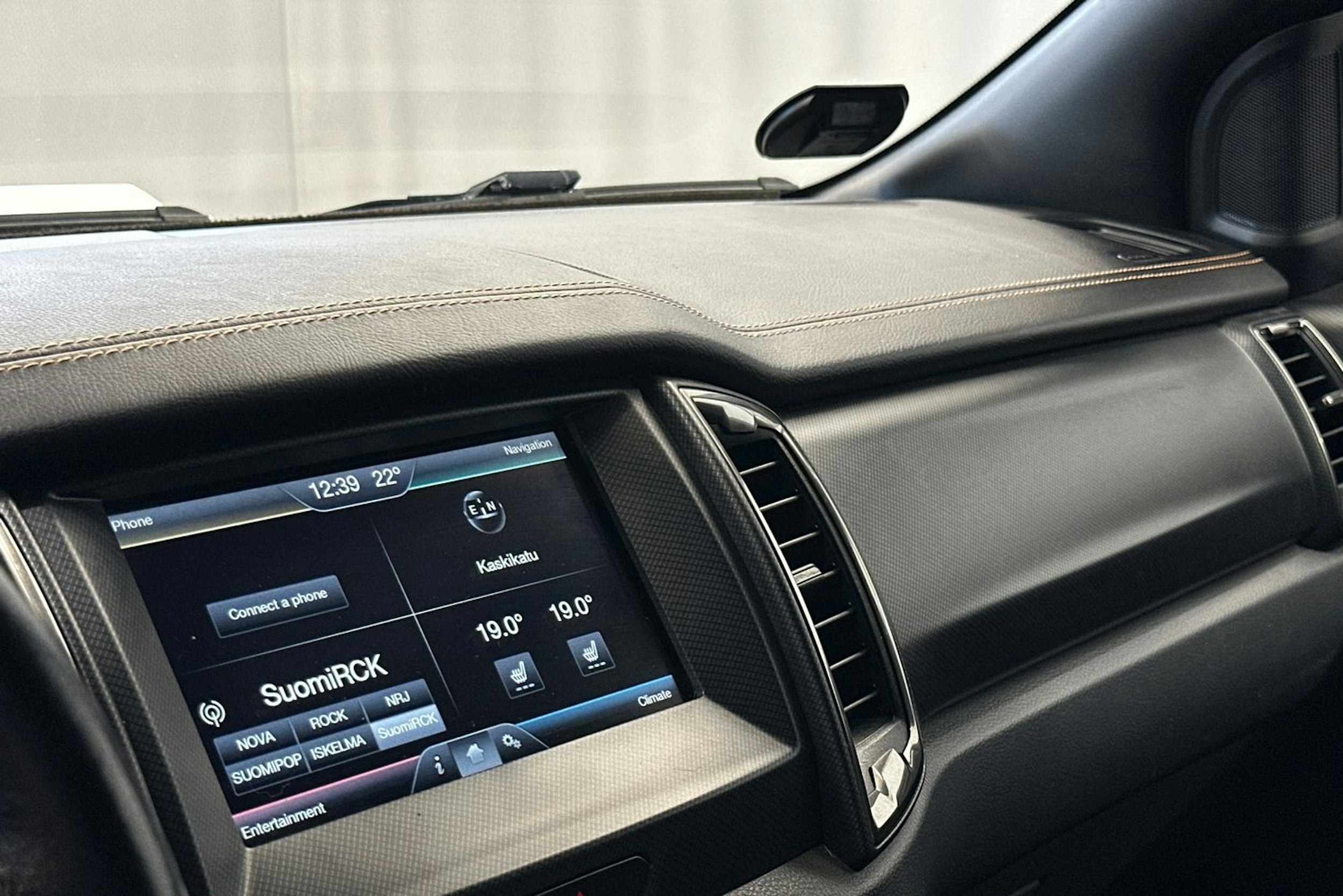 valkoinen Ford Ranger 2016 kuva 18.