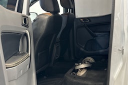 valkoinen Ford Ranger 2016 kuva 24.