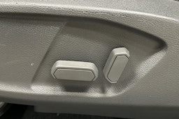 valkoinen Ford Ranger 2016 kuva 12.