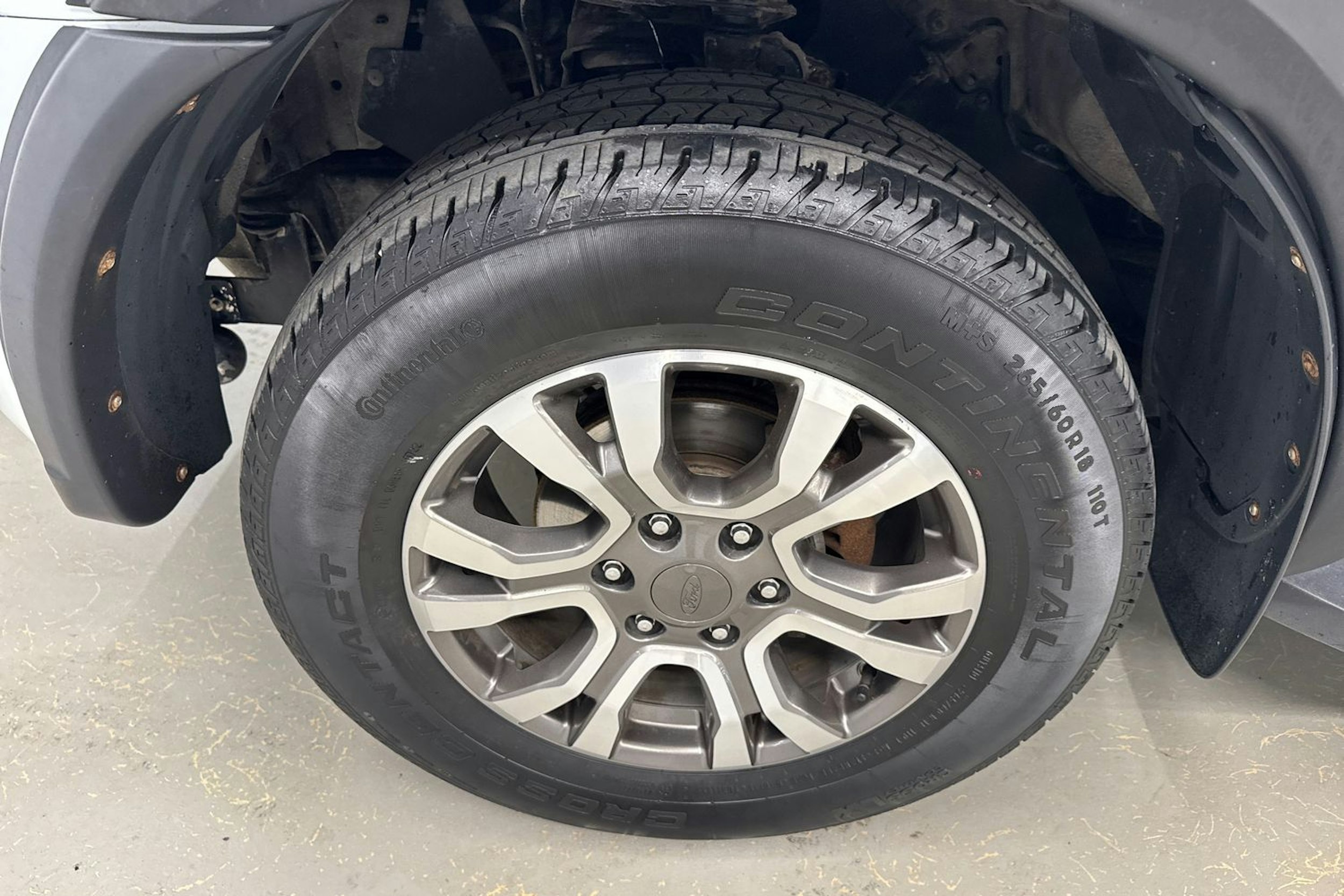 valkoinen Ford Ranger 2016 kuva 12.