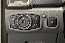 valkoinen Ford Ranger 2016 kuva 23.