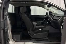 harmaa Ford Ranger 2016 kuva 26.