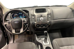 musta Ford Ranger 2016 kuva 9.