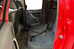 punainen Ford Ranger 2017 kuva 11.