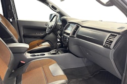 harmaa Ford Ranger 2017 kuva 9.