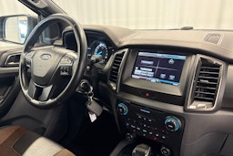 harmaa Ford Ranger 2017 kuva 13.