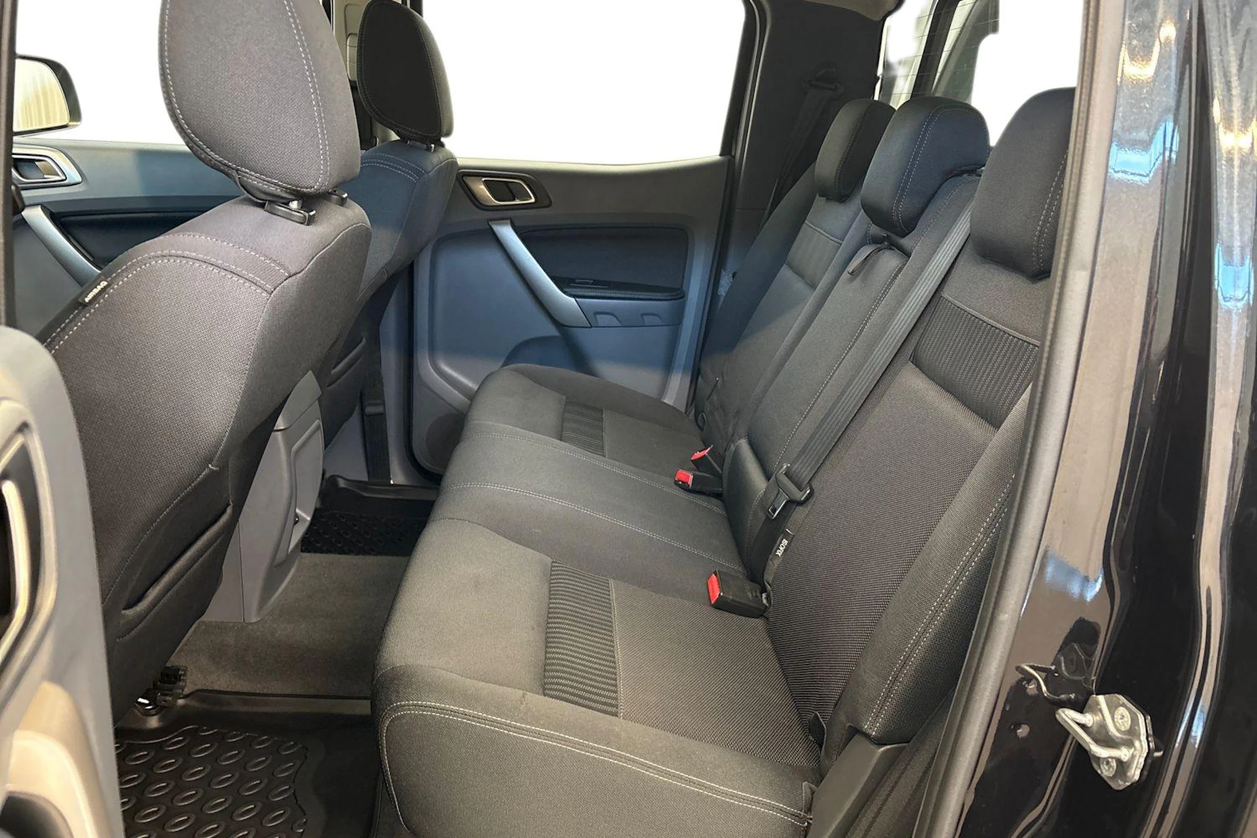 musta Ford Ranger 2017 kuva 10.