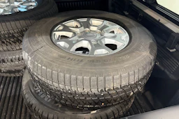 musta Ford Ranger 2017 kuva 13.