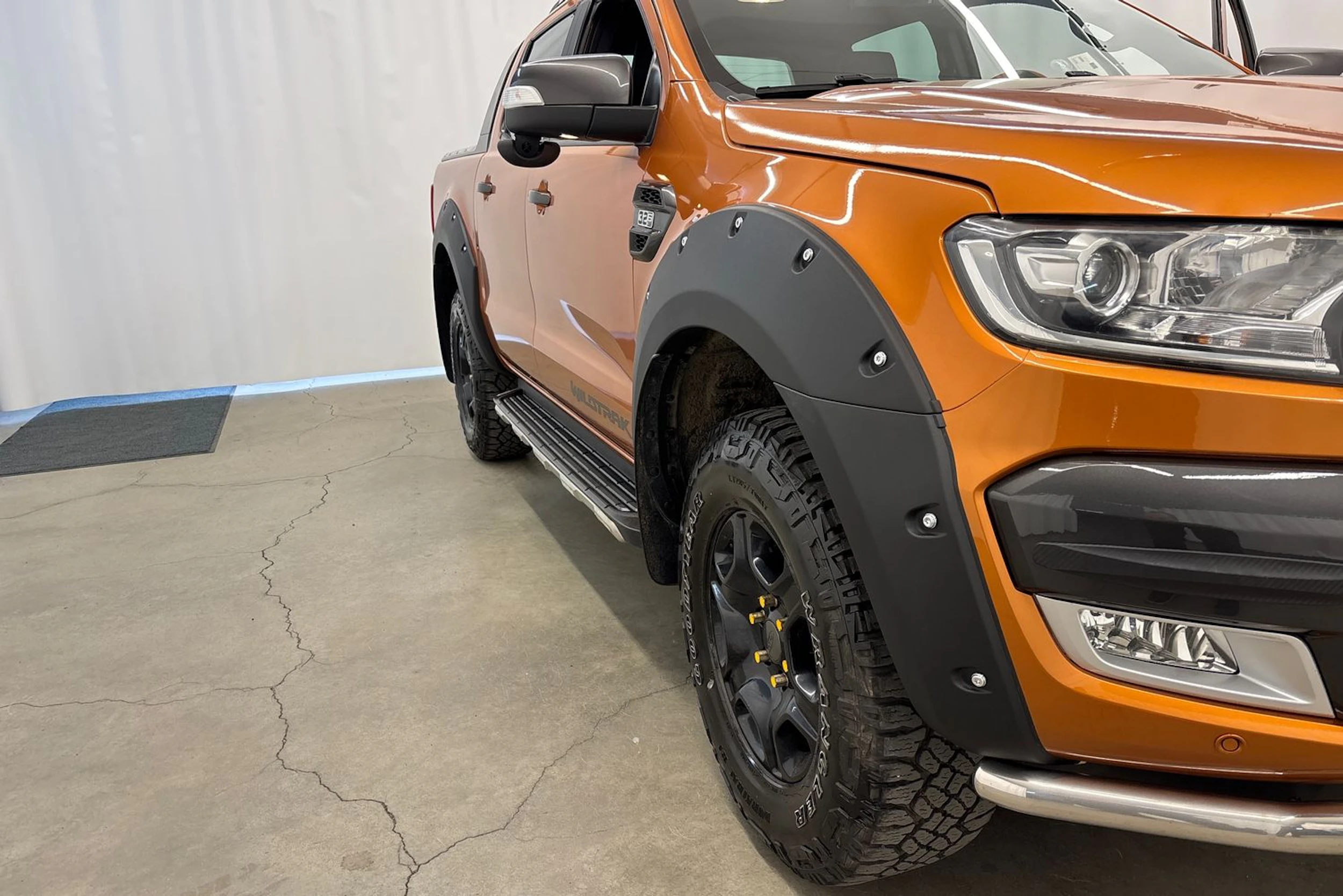 met. oranssi Ford Ranger 2018 kuva 13.
