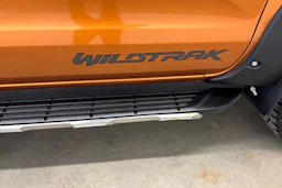 met. oranssi Ford Ranger 2018 kuva 18.