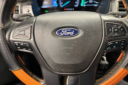 met. oranssi Ford Ranger 2018 kuva 25.