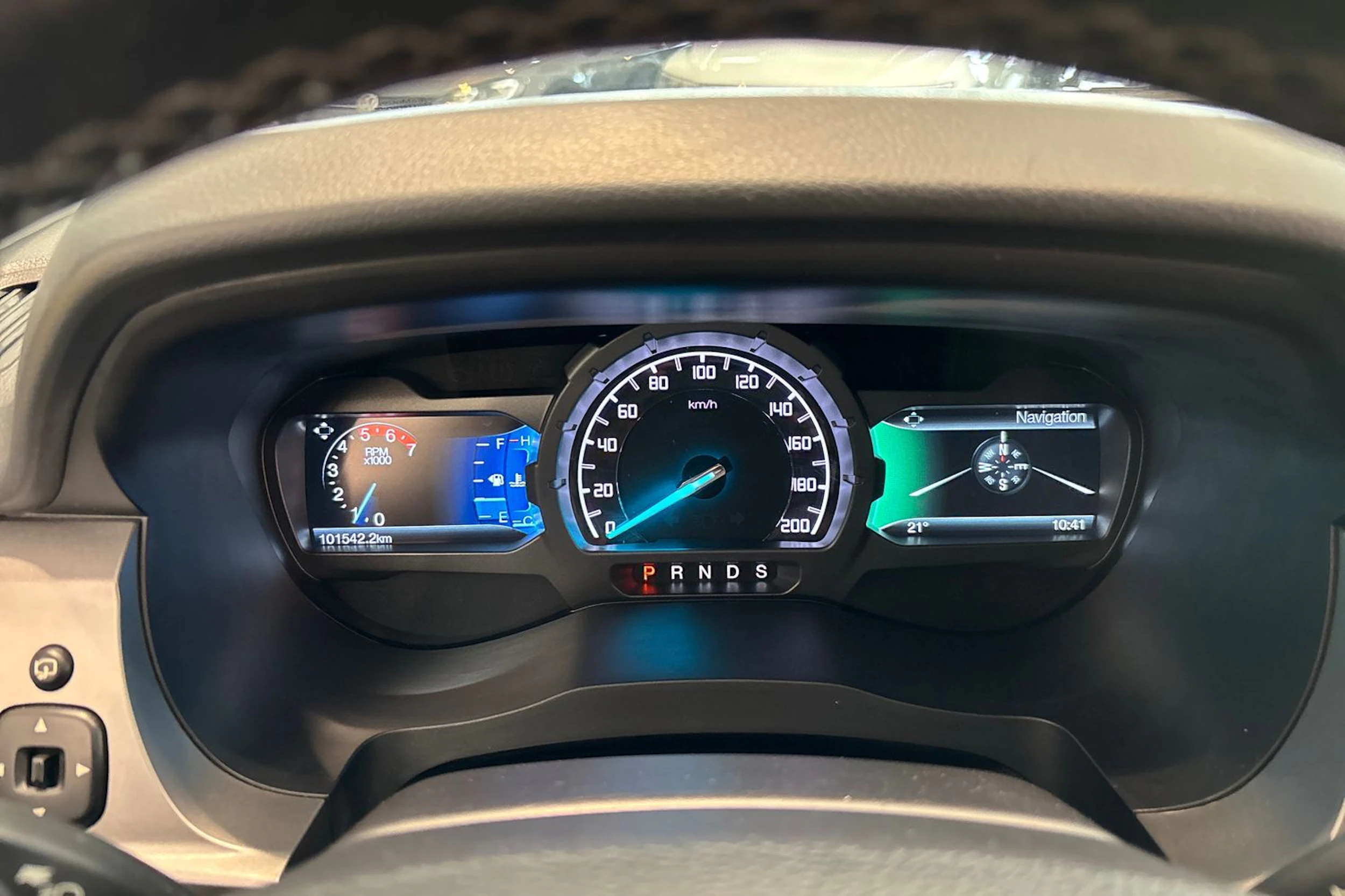 Musta Ford RANGER 2018 kuva 13.
