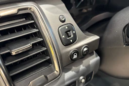 Musta Ford RANGER 2018 kuva 28.